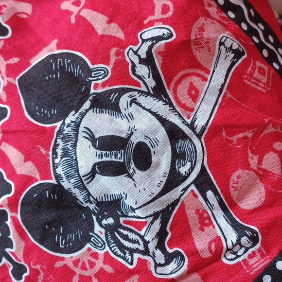 Disney Mickey & Minnie Mouse Pirate Bandana - Picture 2 of 4
